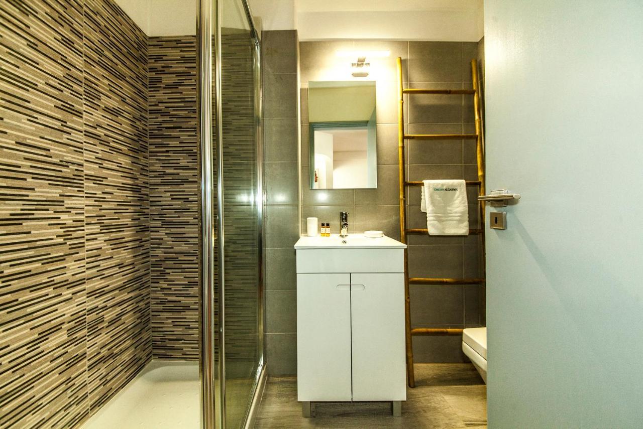B20 - Sun&Pool Apartment Lagos Bagian luar foto